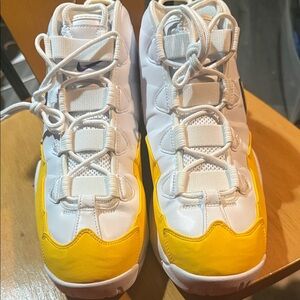 Nike Men's AIR MAX UPTEMPO ‘95